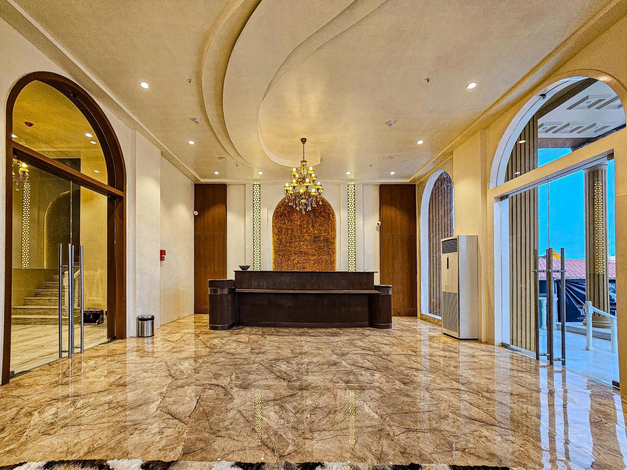 The S Crown Somnath Hotel Exterior foto