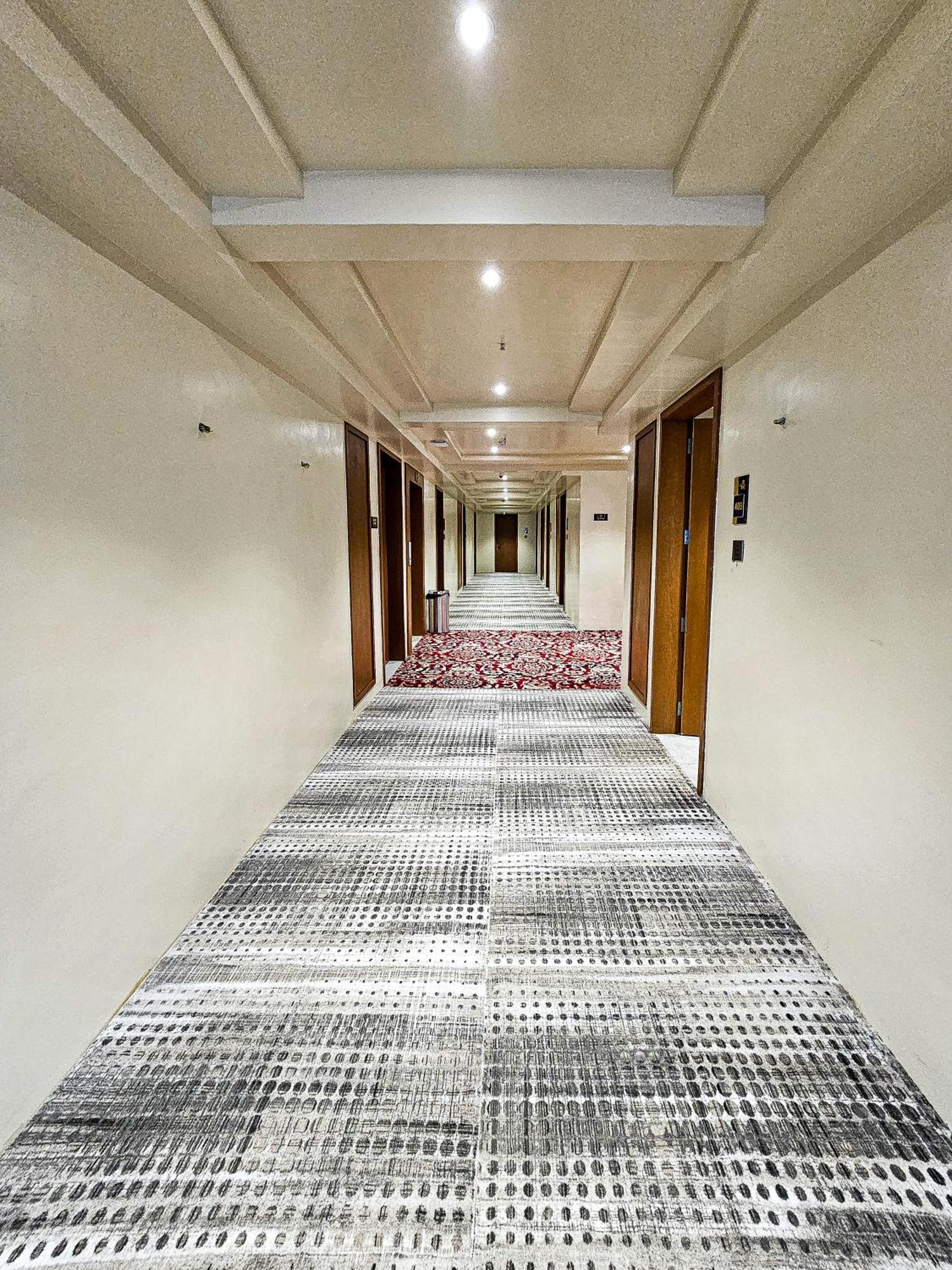The S Crown Somnath Hotel Exterior foto